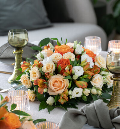 Oransje rund borddekorasjon Oransje rund borddekorasjon